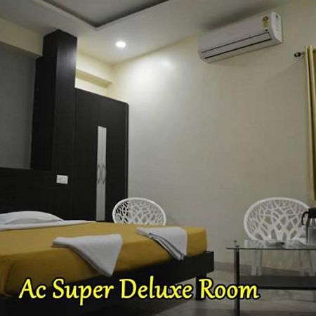 Hotel Green Tree Rāipur 外观 照片