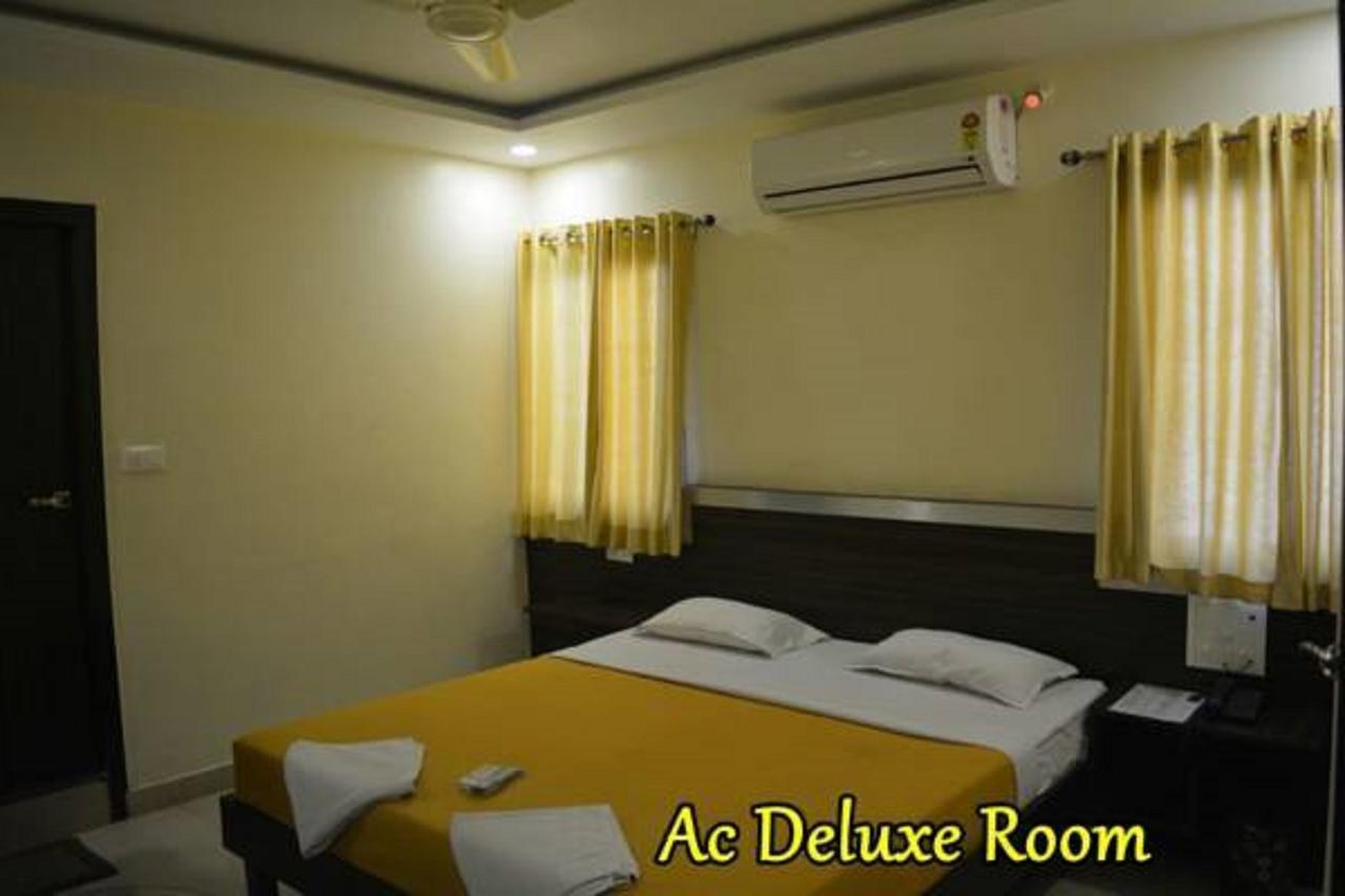 Hotel Green Tree Rāipur 外观 照片