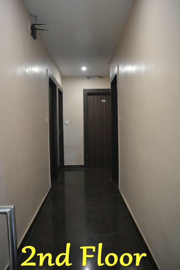 Hotel Green Tree Rāipur 外观 照片